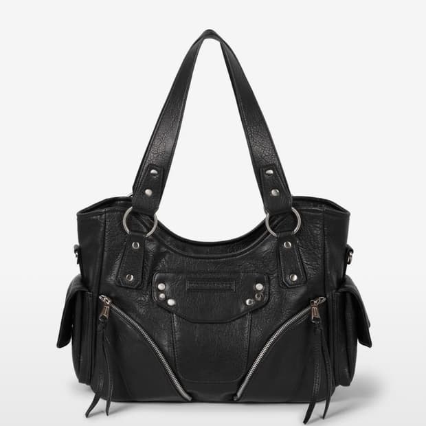 이우가마카라스 Studded Leather Shoulder Bag