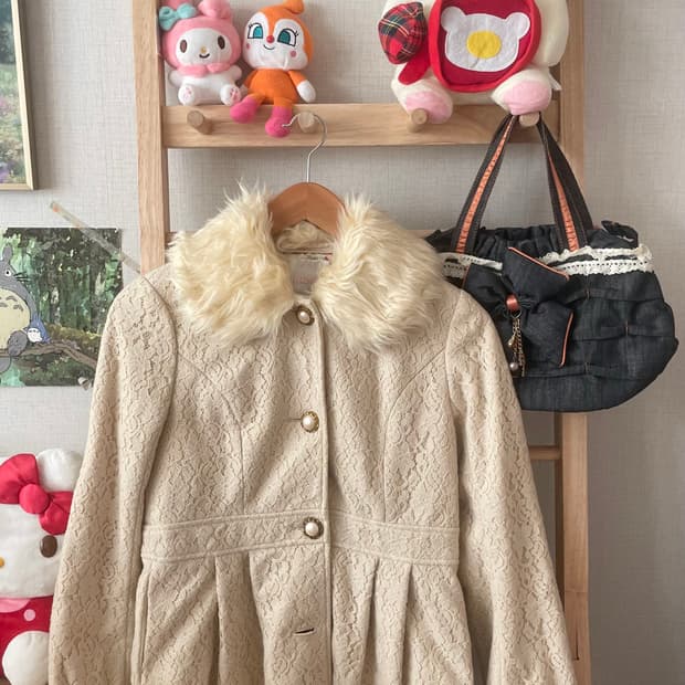 모리걸 빈티지 리즈리사 Liz Lisa 퍼 카라 코트 🤍💛🌸