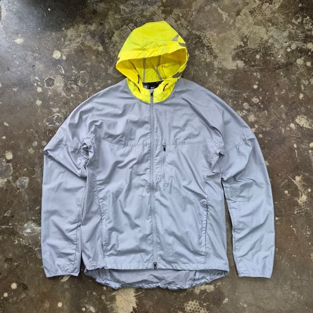 M) 나이키 바람막이 방풍자켓 점퍼 런닝코어 런닝자켓