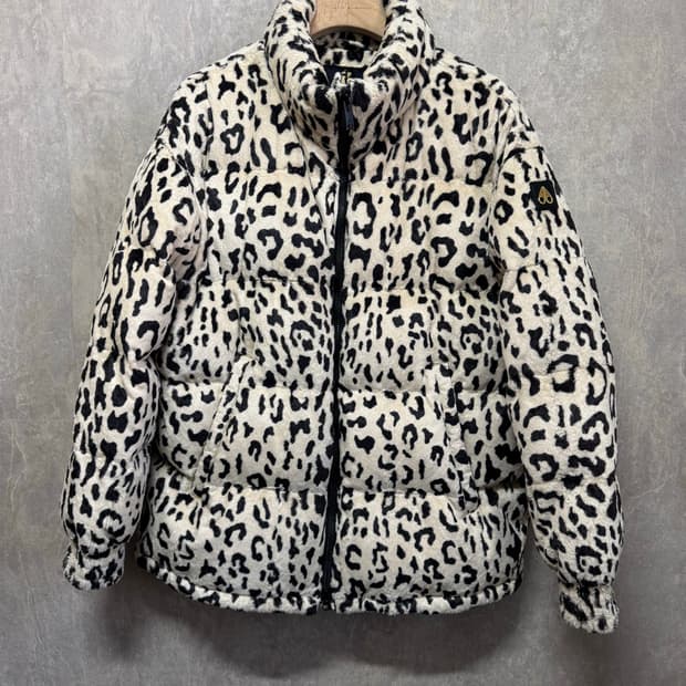 M / Moose Knuckles 무스너클 라니 송치 레오파드 패딩 푸퍼