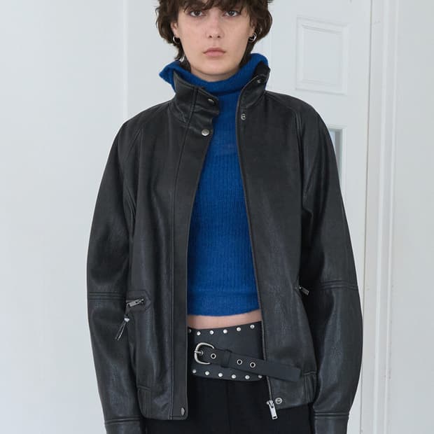레이브 하이넥 레더 블루종 자켓 블랙