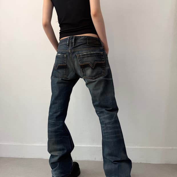 디젤 2000s 백포켓 워싱 웨이브진