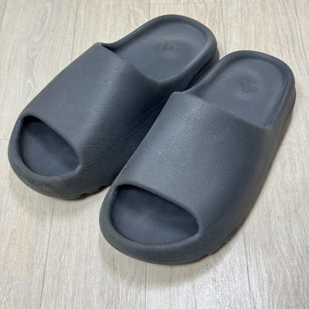 [265, US8] 이지 슬라이드 오닉스