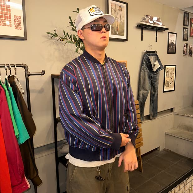 90‘s Tommy Hilfiger stripe boomber JK