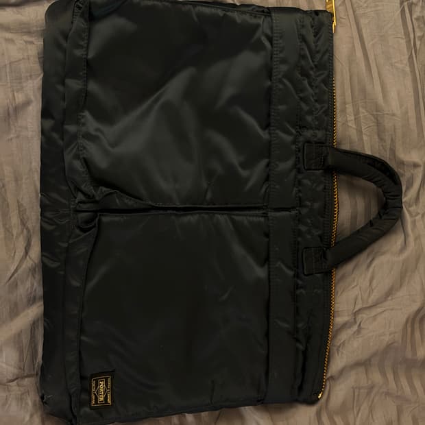 요시다포터 탱커 숏 헬멧백 네이비