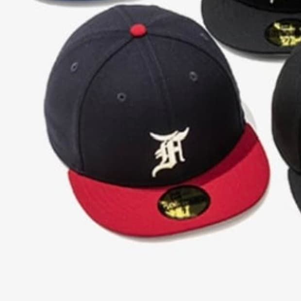 피어오브갓 에센셜 뉴에라 (애틀란타 컬러)