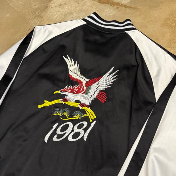 L 게스 자수 스카쟌 