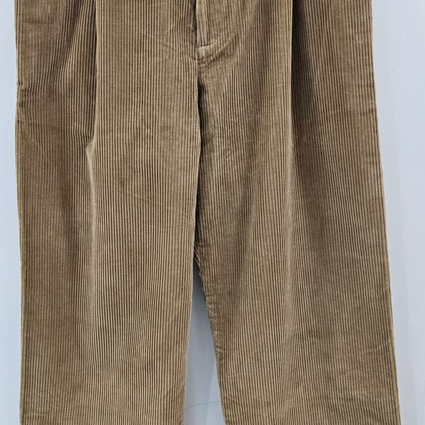 크리스타세야(CRISTASEYA) 코듀로이 바지