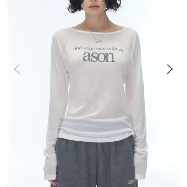 애즈온 레터링 롱슬리브 화이트 lettering long sleeve