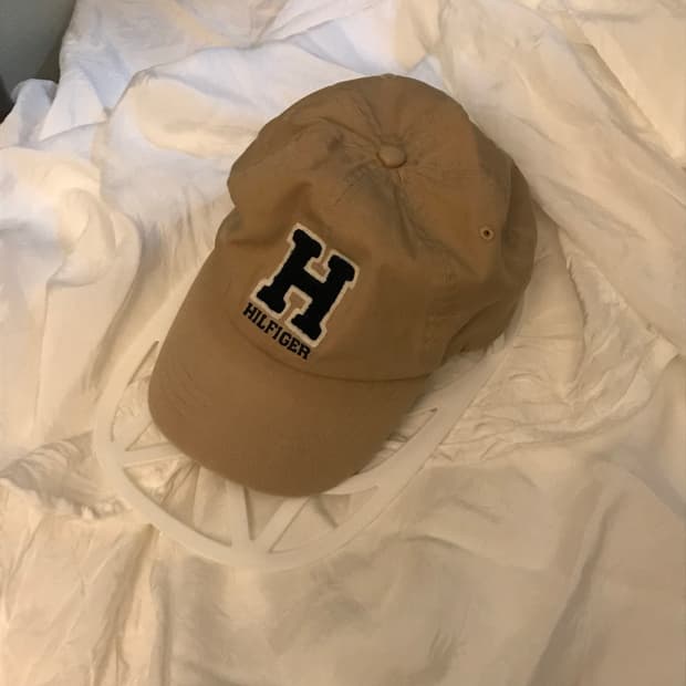 Tommy Hilfiger 타미힐피거 베이지 볼캡