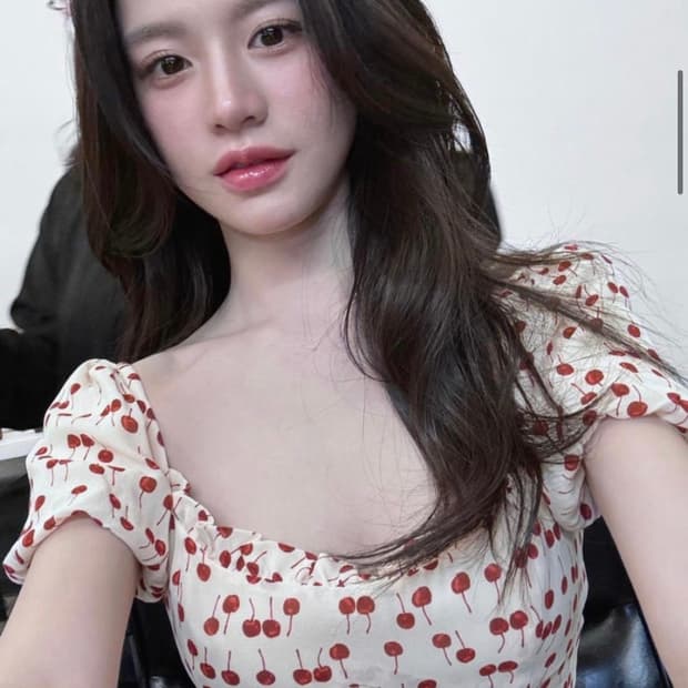 고윤정 리포메이션 체리 원피스 현재 완판된 레어제품