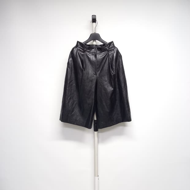 오르 ORR 춘추동 에코레더 6부 핀턱 팬츠 55.44