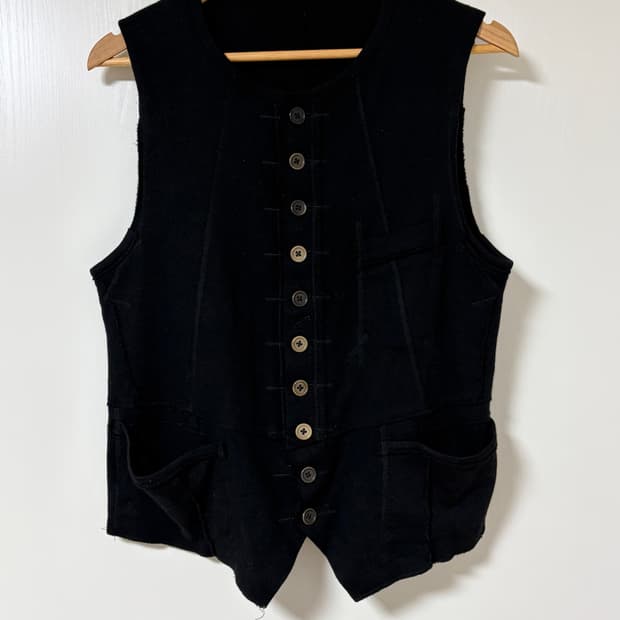 Soloist wool vest