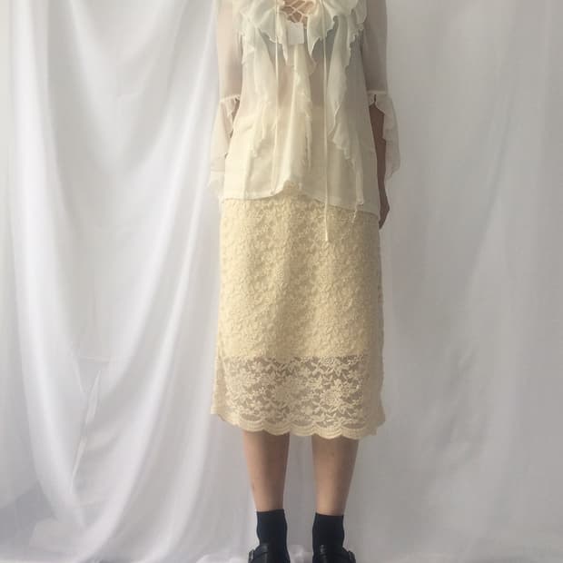Lace up frill ruffle blouse