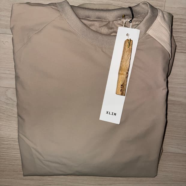 [3]EP.4 01 WARM UP SHIRT BEIGE 새상품