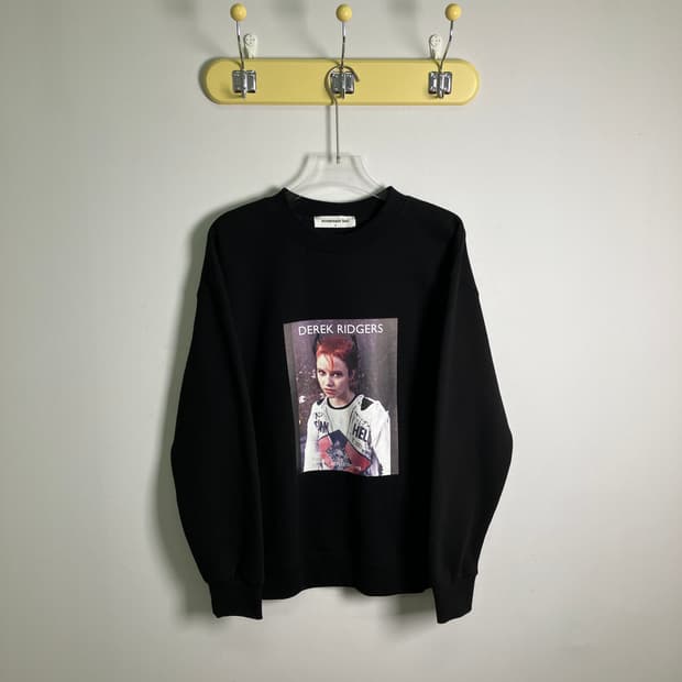 앤더슨벨 데렉 리저스 프린팅 맨투맨 S