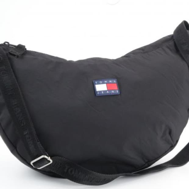 타미힐피거 숄더백