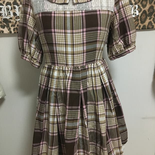 Lizlisa 리즈리사 딸초 체크 원피스 라떼갸루