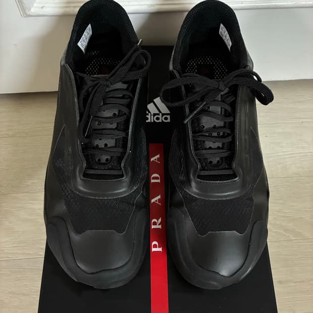 프라다X아디다스 루나로사