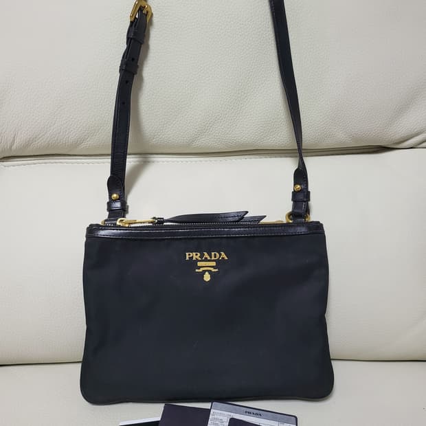 프라다 투지퍼 크로스백 