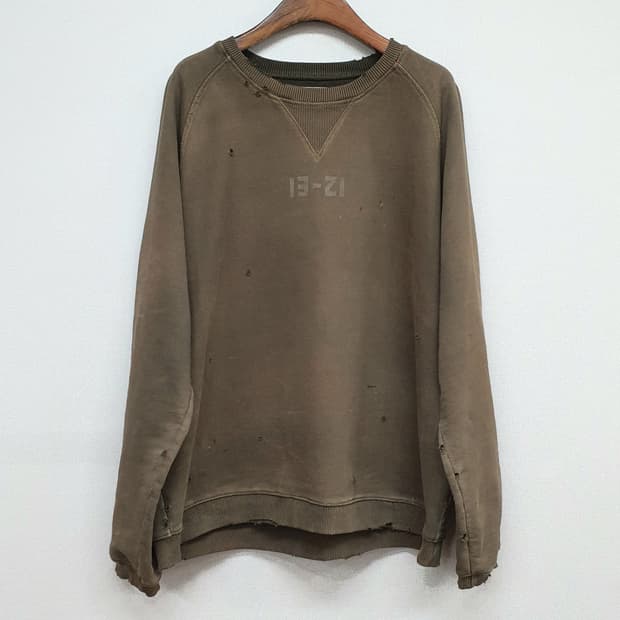 [☆추가작업☆]나이젤카본 맨투맨 빈티지 커스텀[하드워싱/썬페이딩/디스