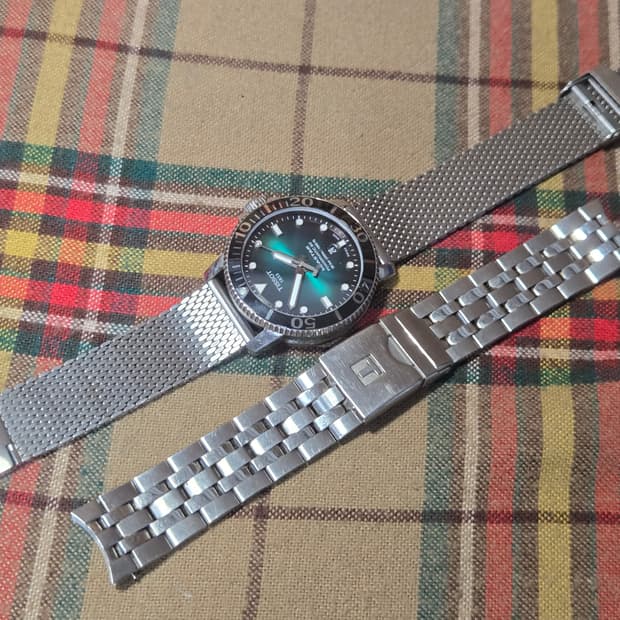 티소 TISSOT 시스타 파워매틱80. 43미리 오토 그린