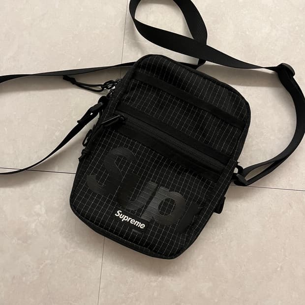 슈프림 24ss 숄더백 크로스백 블랙