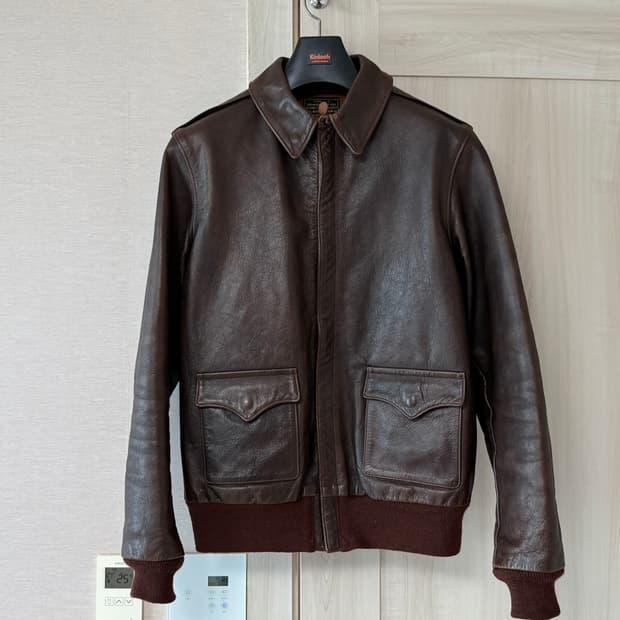 리얼맥코이 A2 씰브라운 색상 호스하이드 가죽자켓