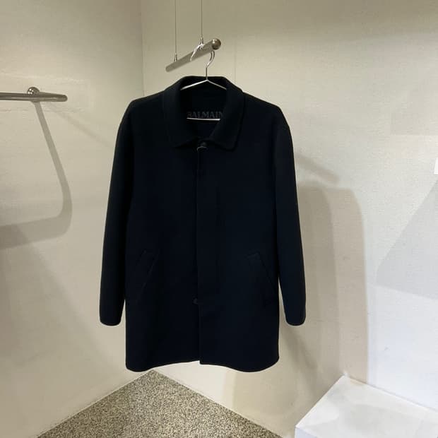 발망 블랙 코트