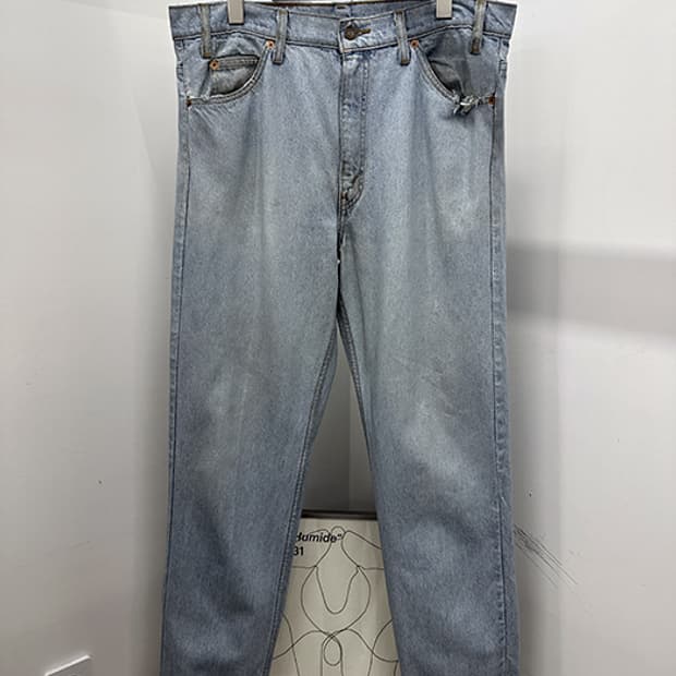 90'S LEVI'S 505 #8 (36)