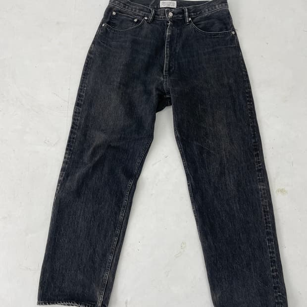 Ends and means 빈티지 워싱 블랙 데니