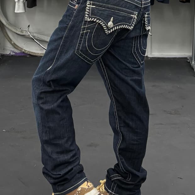 트루릴리전 슬림핏 데님팬츠