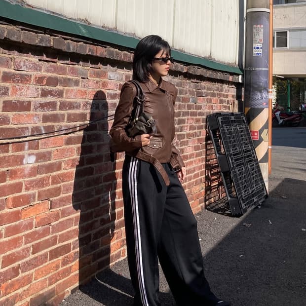 띠어리 양가죽 크롭 재킷