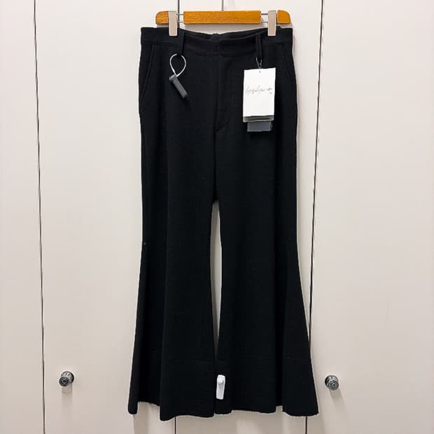 (정품/새상품) 요지 야마모토 여성 블랙 울 플레어 팬츠