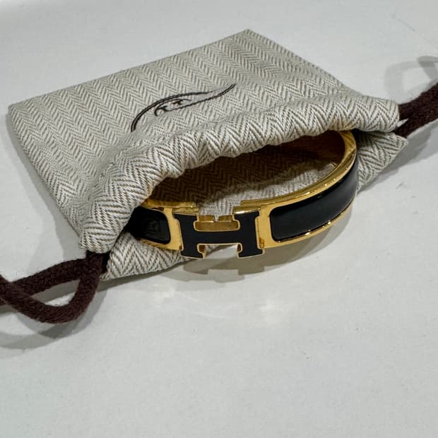 에르메스 클릭아슈 팔찌 금장 블랙