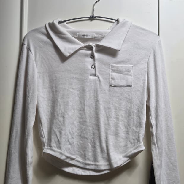 6천원 급처! 핀터깔 화이트 카라 크롭 롱슬리브