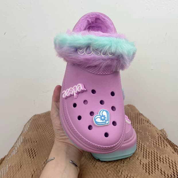 (정품/새상품) Crocs 크록스 X 에스파 공용 스톰프 라인드 멀티