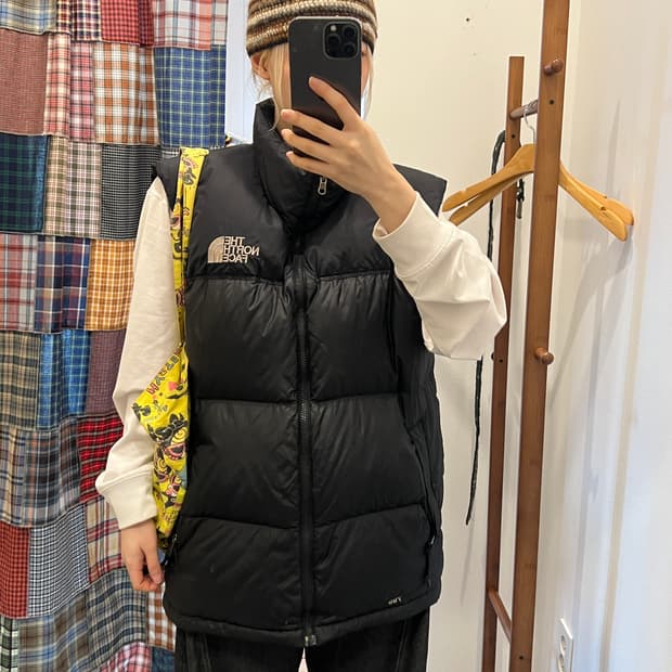노스페이스 블랙 패딩 베스트