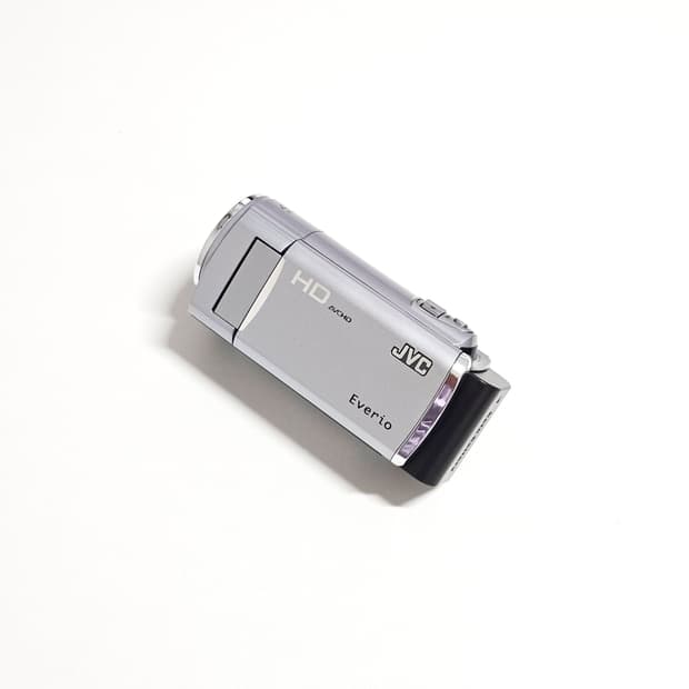 JVC GZ-HM190 카리나 캠코더
디카