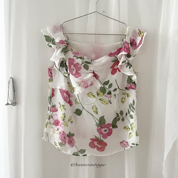 flower pattern shirring blouse