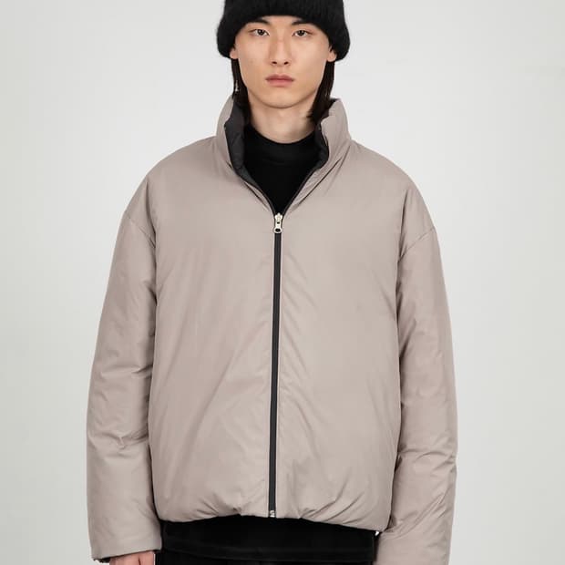 아모멘토 23fw 리버시블푸퍼패딩 M