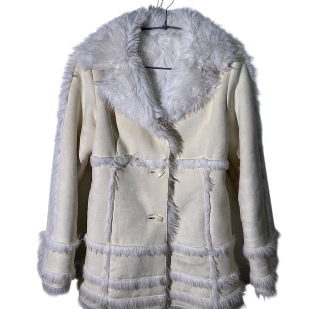 elleplanete 폴리 무스탕