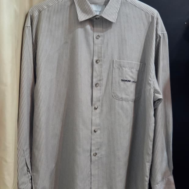 다이아몬드레이라 스트라이프 셔츠