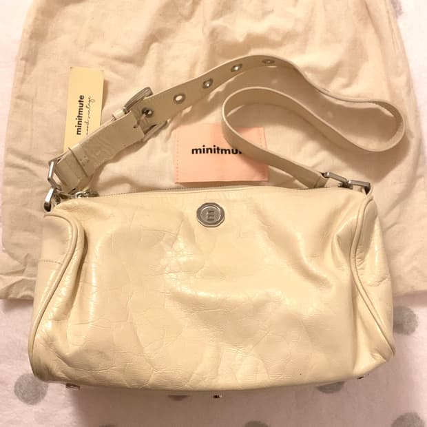 미닛뮤트 브렛백 뮤아이보리