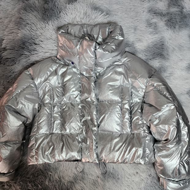 bacon 실버 크롭 패딩 점퍼