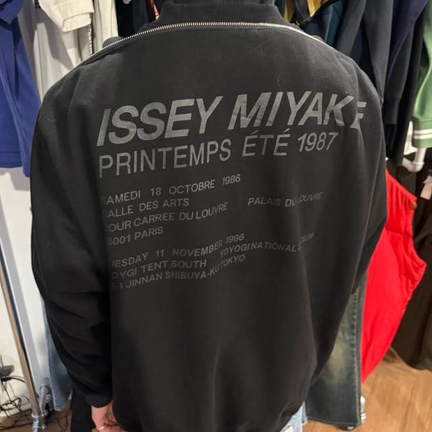 87AW Issey Miyake Staff Archive스웻셔츠