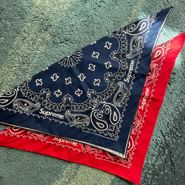 슈프림 반다나 두건