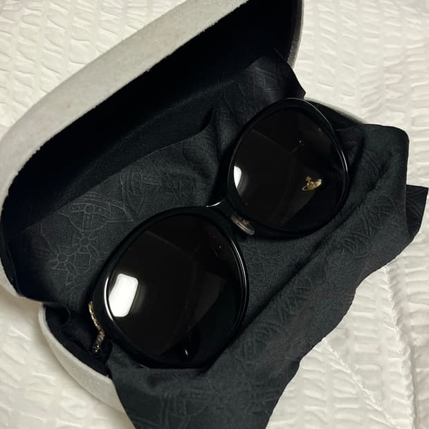 (새상품) 비비안웨스트우드 선글라스