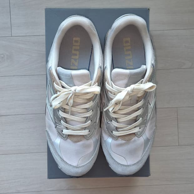Mizuno 미즈노 LOGOs 60s 2K 스니커즈 화이트 실버 270m