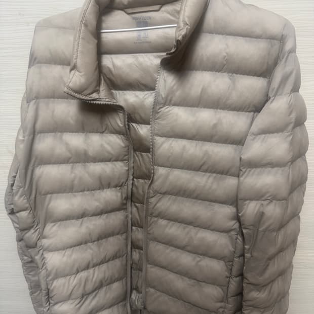 유니클로 경량패딩